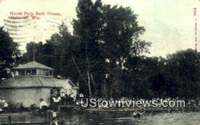 North Park Bath House - Oshkosh, Wisconsin WI Postcard