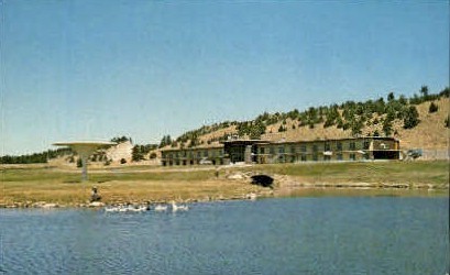 Fountain Motor Inn - Newcastle, Wyoming WY Postcard