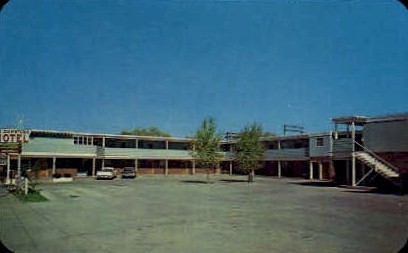 Hinton's Downtown Motel - Laramie, Wyoming WY Postcard