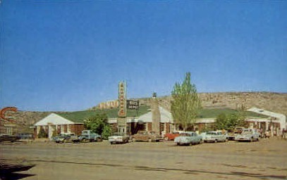Howard's CafÂ¬Â¨Â¬Â®Â¬Â¨â€šÃ‘Â¢ - Rock Springs, Wyoming WY Postcard