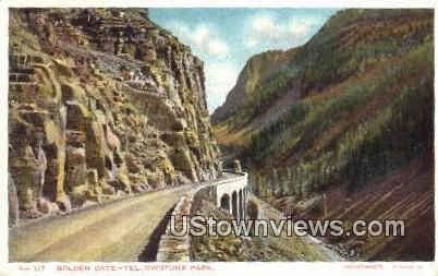 Golden Gate - Yellowstone National Park, Wyoming WY Postcard